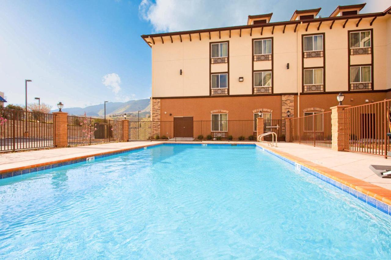 Holiday Inn Express & Suites Frazier Park By Ihg Lebec Εξωτερικό φωτογραφία